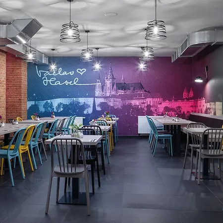 Ea Rokoko 4* Prag