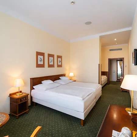 Ea Rokoko Hotel