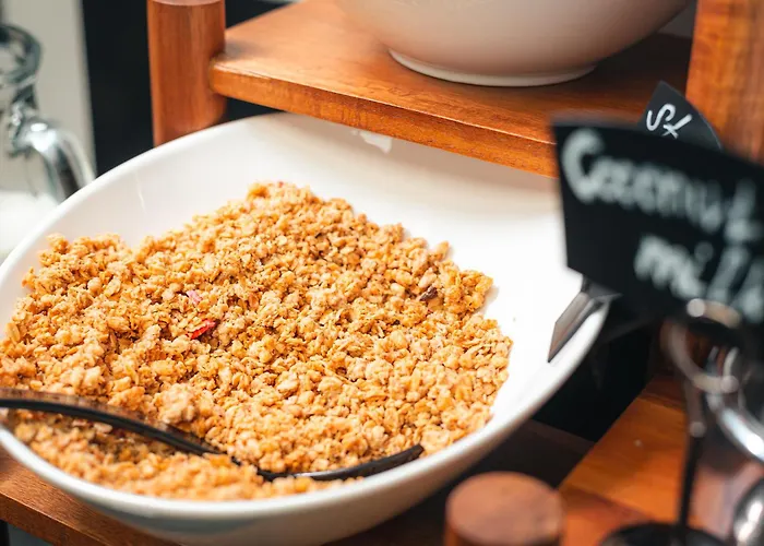 Ξενοδοχείο Ea Rokoko 4*