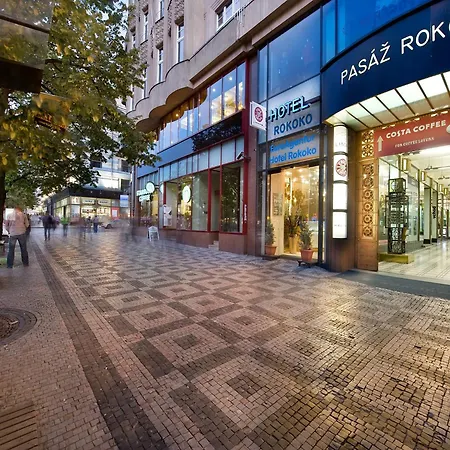 Hotel Ea Rokoko 4*